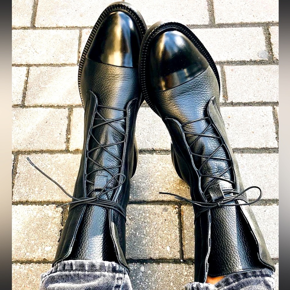 STUNNING inch2 like NEW black boots size 38